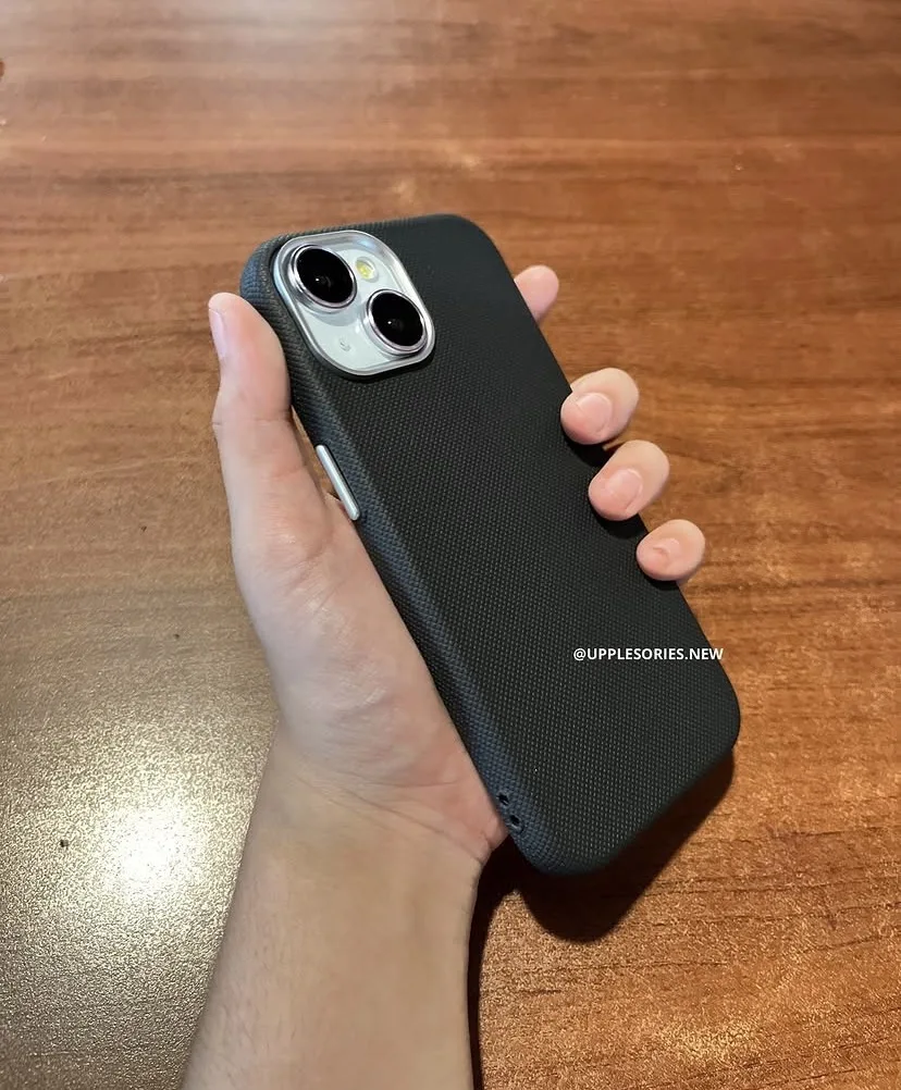 CASE A310 (BLACK)